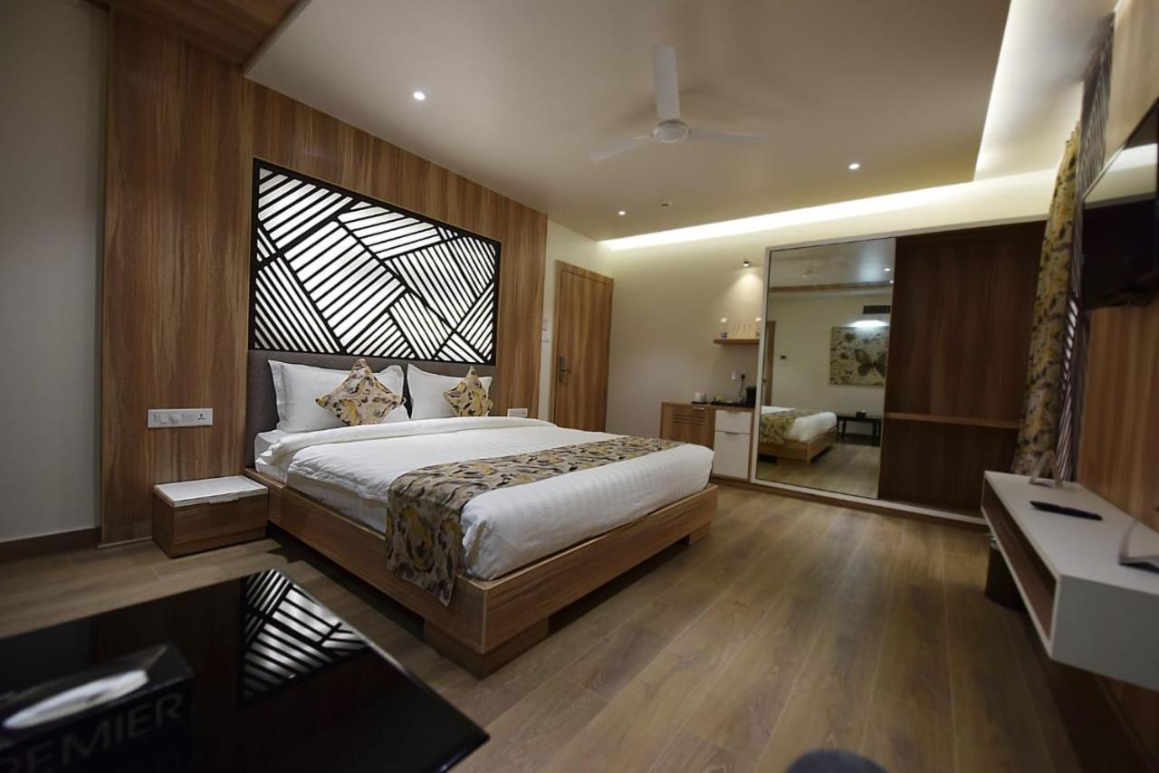 Hotel Jw Cruise Adźmer Zewnętrze zdjęcie