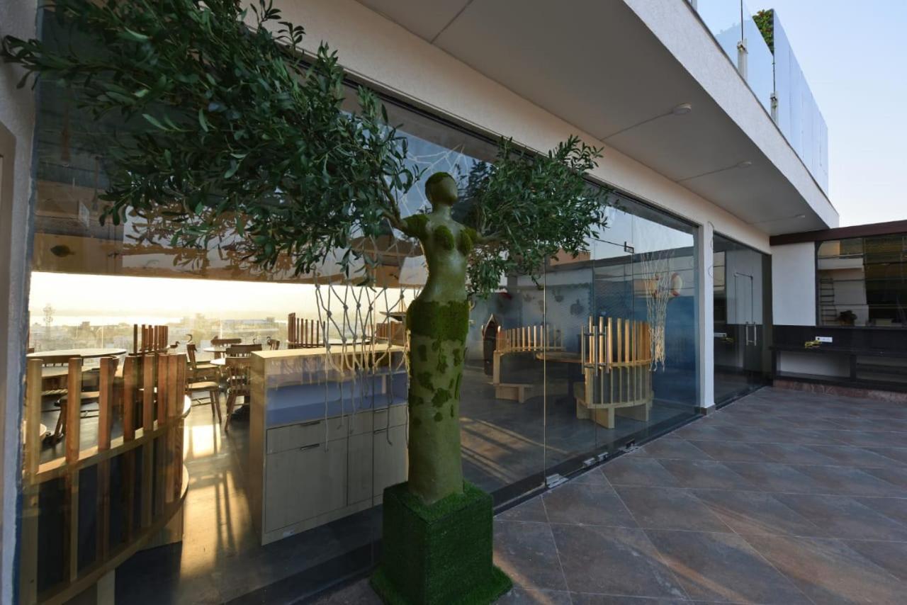 Hotel Jw Cruise Adźmer Zewnętrze zdjęcie